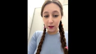 Lily Labeau Doggystyle Lily Labeau - Obedient-8