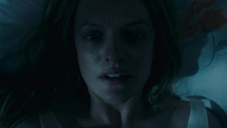 Elisabeth Moss, Alexis Bledel – The Handmaid’s Tale s01e01-04 (2017) HD 1080p!!!-0
