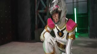 [SuperMisses.com] [ZENP-03] Beast God Squadron Beat Rangers: The Conquest of Beat Phoenix-001-1