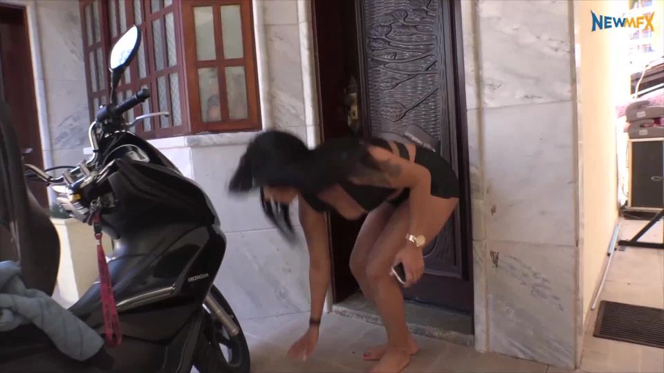Newmfx - Melissa Lisboa, Manuela - Smelly and delicious ...