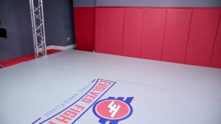 [Agatha Delicious] Evolved fights lez with agatha delicious vs daisy ducati in agatha delicious vs daisy ducati-8