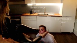  Femdom  YGoddess – I Want To Stomp Your Face  Femdom -9