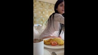 Mia Khalifa Solo Performance: Exclusive Lebanese Actress Sho-1