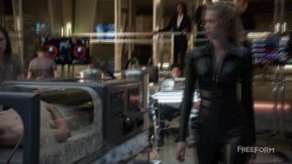 Emma Ishta – Stitchers s02e01 (2016) HD 720p!!!-0