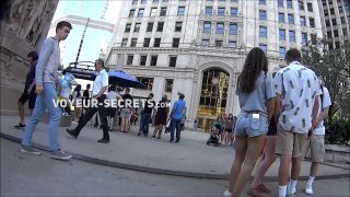 Tourist girl with terrific butt in loose  shorts-2