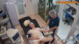 [sexeclinic.com] Doctor gives wife gyno exam with husband in room porn video keep2share k2s video-4