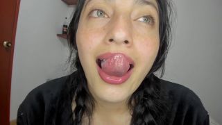 6221 Elizabeth Eyes Livestream 2022-05-27-7