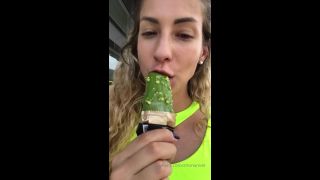 Shona River () Shonariver - this is how you eat ice cream in japan lol 05-09-2019-5