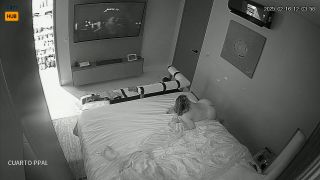 Voyeur 1390 Colombia Bogotá wI6VyOIsR-7