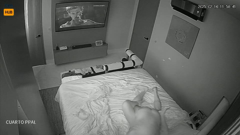 Voyeur 1390 Colombia Bogotá wI6VyOIsR
