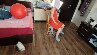 HairyMaid - Brünette tanzt nackt durchs Haus.-7