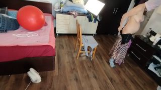 HairyMaid - Brünette tanzt nackt durchs Haus.-9