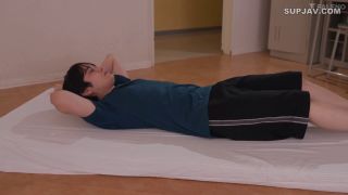 ReducingMosaic FNS-080 汗臭い匂いが大好きな陸上部マネージャーは蒸し暑い部室で男子の体を隅々まで舐めまわす 与田りん-7