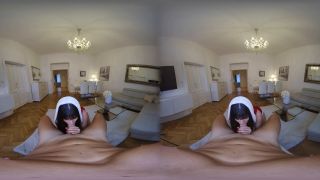 Immerse in Virtual Papi's 8K VR Adventure with Yenifer Chaco-2