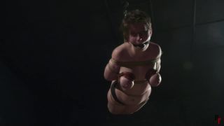 Volchenok Tries Herself As A Submissive In A Long Rope Bo...-7