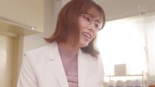ReducingMosaic SONE-617 「オチンチン、勃っちゃった？おばさんでよければすぐに処理してあげる」働くおばさんが隠しきれない巨乳でボッキさせちゃった男子達をこっそり射精サポート 職業別シチュエーション 奥田咲-5