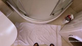 Kelly Aleman, Naomii Sky (POV)-1