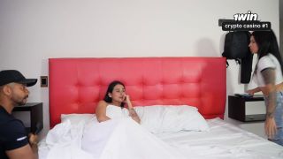 [K2S.CLUB] Jenifer Play ll - lesbiana cornuda se folla a su electricista, jeniferplay xxx - FullHD 1080P-5