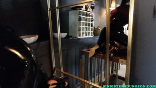 Ladyperse - facesitting breathplay with melidandesin -  Femdom-0