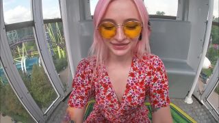 Risky Ferris Wheel Blowjob w Slutty Teens-2