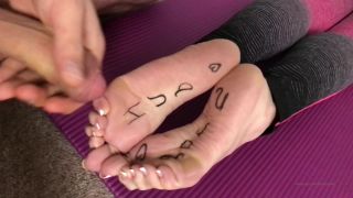 online adult clip 48 kellys foot fetish feet porn | solecatcher -22483209-Goddess sole tease ass grope and cum on soles video | solecatcher-7