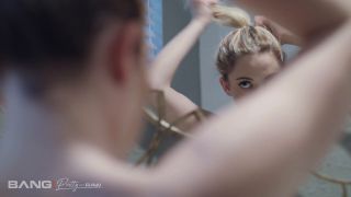 Khloe Kapri The Robber Fucked The Young Owner Of The House (Amateur porn)-2