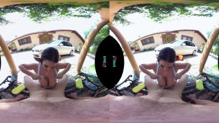 Video Angela White  Angela White Will Wash Your Car Right 1080p 2K-2