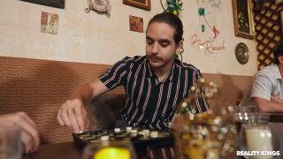 Fucking At The Italian Restaurant Violet Gems, Justine Jakobs 27-10-2024 - Couples-2