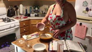 Twopeacockprod 26 11 2020 1303982883 Nothing Says Thanksgiving Like Pumpkin Pie (Amateur porn)-1