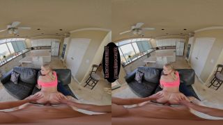 Lethal Hardcore VR - Marilyn Johnson Gave Up Her Poon To Get To Cancun - Straight-3