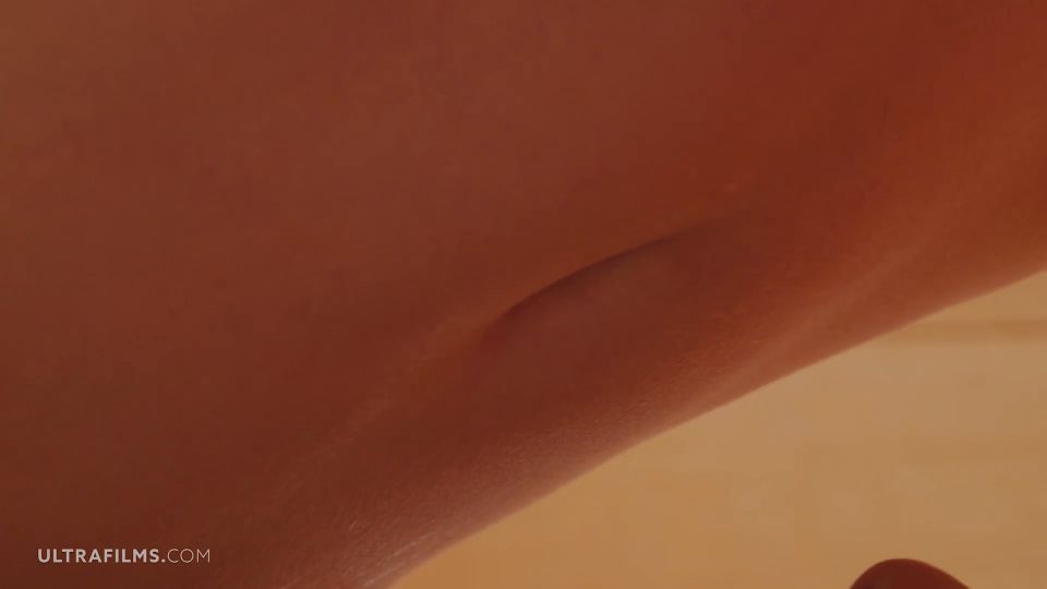 7197 two Beautiful Girls Astrid and Freya Mayer Licking each ...