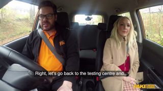 Amber Deen Jealous twin loves a good facial (Bukkake porn)-1