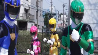 [SuperMisses.com] SPSD-81 Rescue Squadron Wakuseiber Special Episode 7-002-2