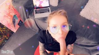 Red FoxBlonde Fucked While Watching A Show Snapchat Sex-4