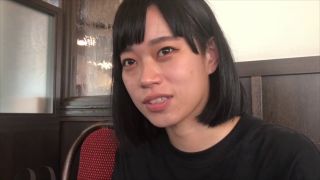 FC2-PPV-4779150 さゆり19歳・顔射_1。クール系なのに笑顔が可愛すぎる小松菜奈系の黒髪ちゃんが「おと●さん、顔射されるところ見ててね」とカメラ目線顔射される一部始終（046）-2