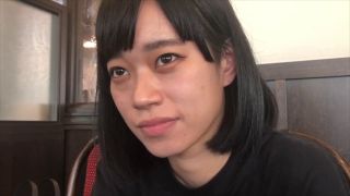 FC2-PPV-4779150 さゆり19歳・顔射_1。クール系なのに笑顔が可愛すぎる小松菜奈系の黒髪ちゃんが「おと●さん、顔射されるところ見ててね」とカメラ目線顔射される一部始終（046）-3