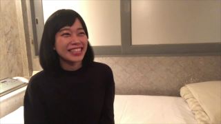 FC2-PPV-4779150 さゆり19歳・顔射_1。クール系なのに笑顔が可愛すぎる小松菜奈系の黒髪ちゃんが「おと●さん、顔射されるところ見ててね」とカメラ目線顔射される一部始終（046）-5