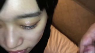 FC2-PPV-4779150 さゆり19歳・顔射_1。クール系なのに笑顔が可愛すぎる小松菜奈系の黒髪ちゃんが「おと●さん、顔射されるところ見ててね」とカメラ目線顔射される一部始終（046）-8