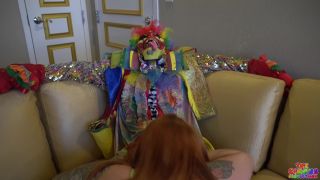 GIbbyTheClown - White BBW gets her pussy destroyed - Clowns-3