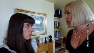 Spanking Sarahspr-1850-1