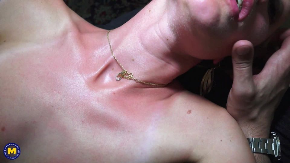 [Mature.nl] Diane Murphy EU 32 – French mom is starting an affair 2021 - Cum