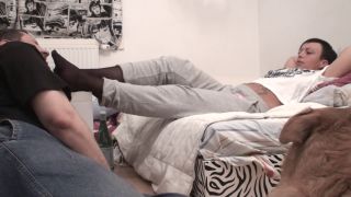 [GetFreeDays.com] Foot humiliation facesitting-0