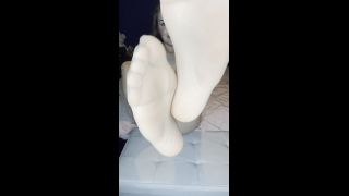 clip 22 Missesdiscreets – Fucked For My Nylon Soles on fetish porn ankle socks fetish-8