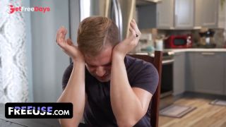 Mylf Hosts Offer Their Free Use Pleasure Holes in Exchange for 5 Star Reviews-0