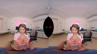 VR Porn: Kurosaki Hua Big Tits Asian Nurse Oral Sex UltraHD-1