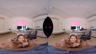 VR Porn: Kurosaki Hua Big Tits Asian Nurse Oral Sex UltraHD-3