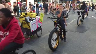 Philadelphia_Naked_Bike_Ride_2017_PART_3_OF_4-2