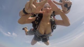 Girl's boob falls out while skydiving-6