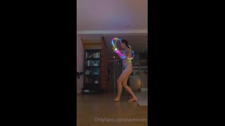 Ravenivee () - back into hula hooping i love hooping with my led hoop its magical song random 24-09-2020-4