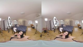 Alyssa Bounty - RealJamCasting - VR Porn (UltraHD 4K 2020)-1